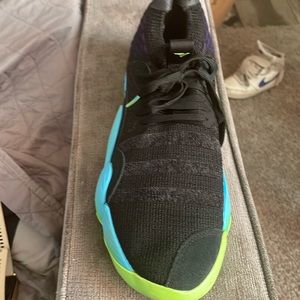 Adidas basketball shoes, Trae Young